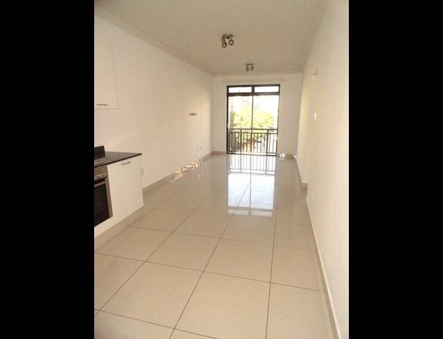 2 BEDROOM APARTMENT RENTED IN UMHLANGA RIDGE